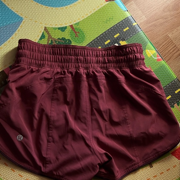 Lululemon athletic shorts - Picture 2 of 4